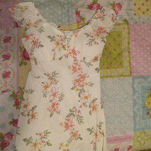 No boundaries cream floral dress size small